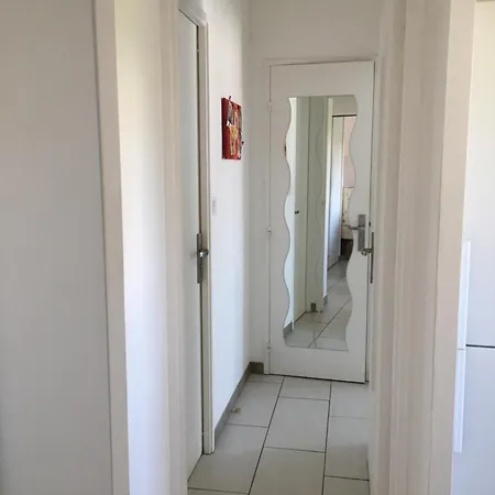 2 Etoiles Entre Les Maures Et Mediterranee Apartamento